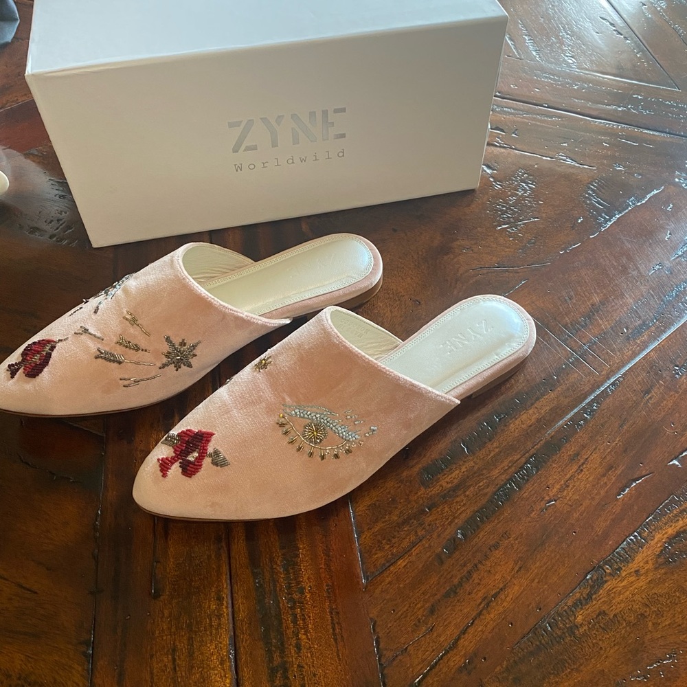 Pink Embroidered Women's Mules